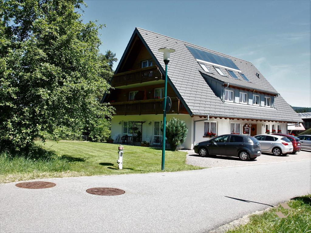 Gaestehaus Klingele Hinterzarten Exterior photo