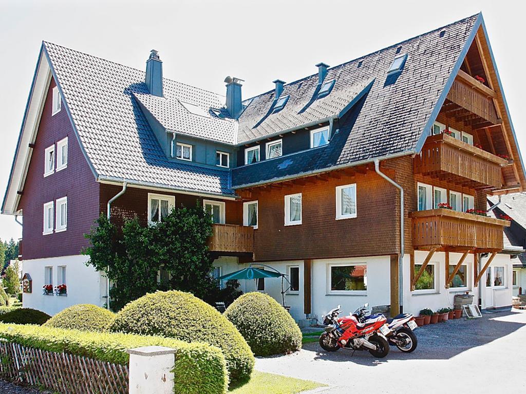 Gaestehaus Klingele Hinterzarten Exterior photo